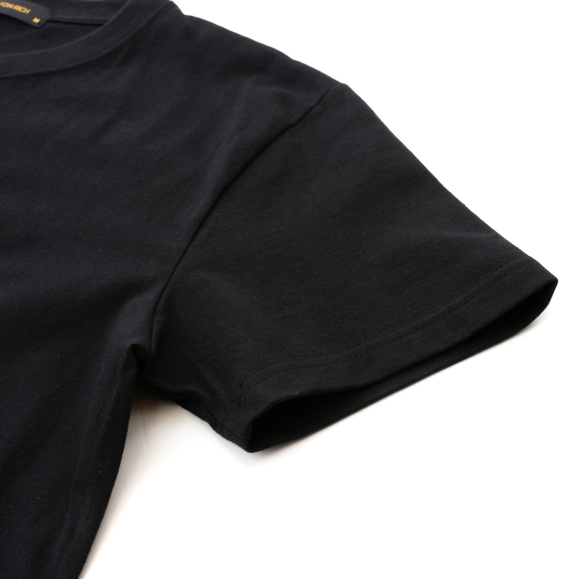 【特価Sサイズのみ】HILLTON RICH(ヒルトンリッチ）メンズ カットソー 小ロゴ刺繍Tシャツ　black×white
