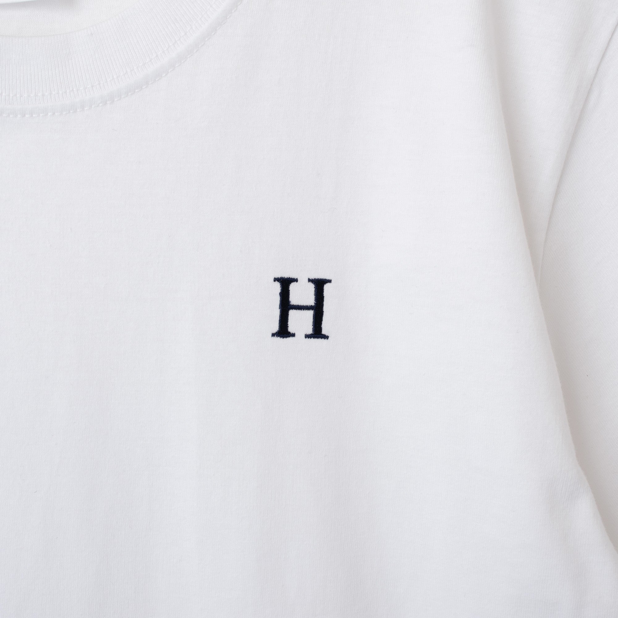 【特価S/XSのみ】HILLTON RICH(ヒルトンリッチ）メンズ カットソー H刺繍Tシャツ　white×navy