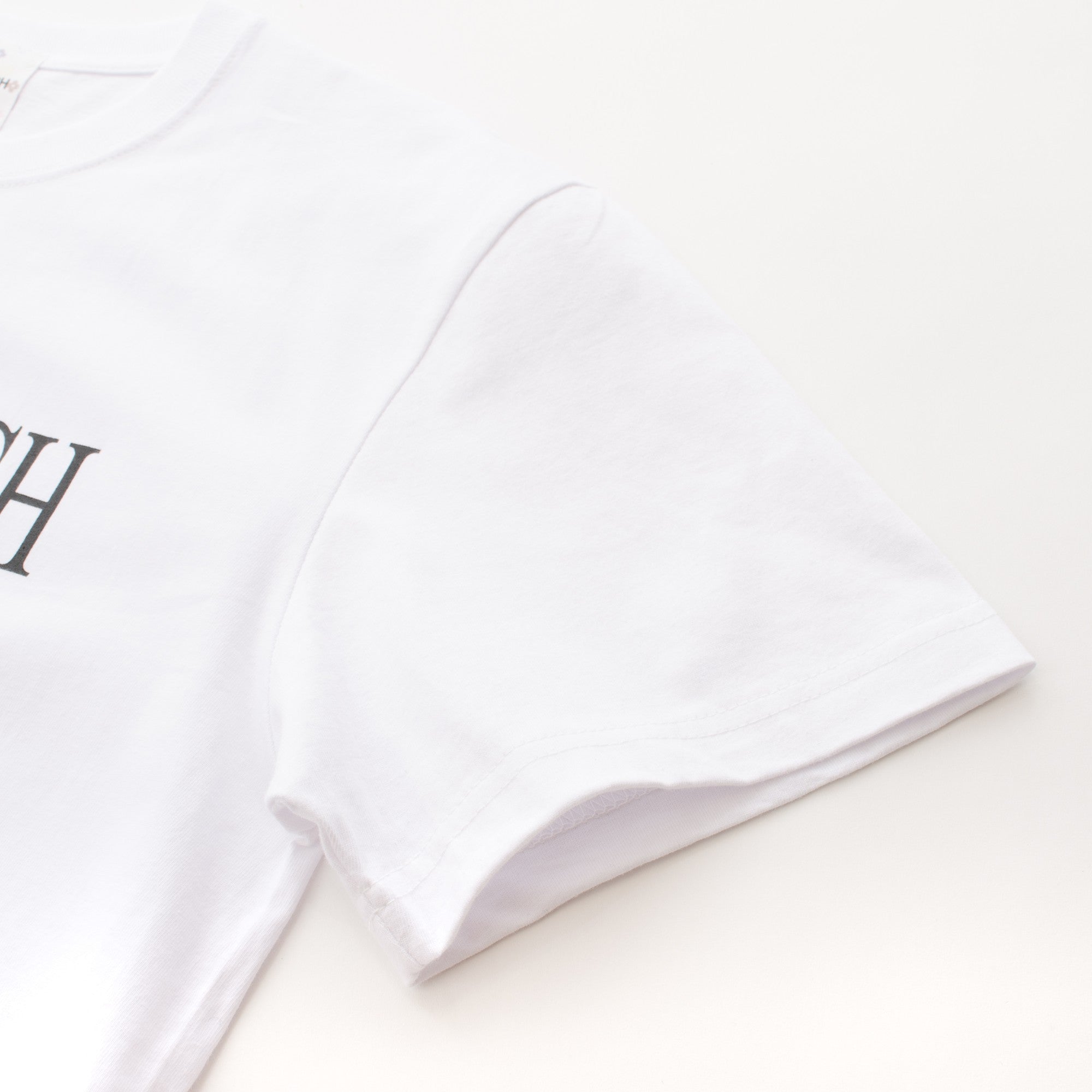 HILLTON RICH(ヒルトンリッチ）メンズ カットソー  BACK MESSAGE Tシャツ white ヒルトンリッチ